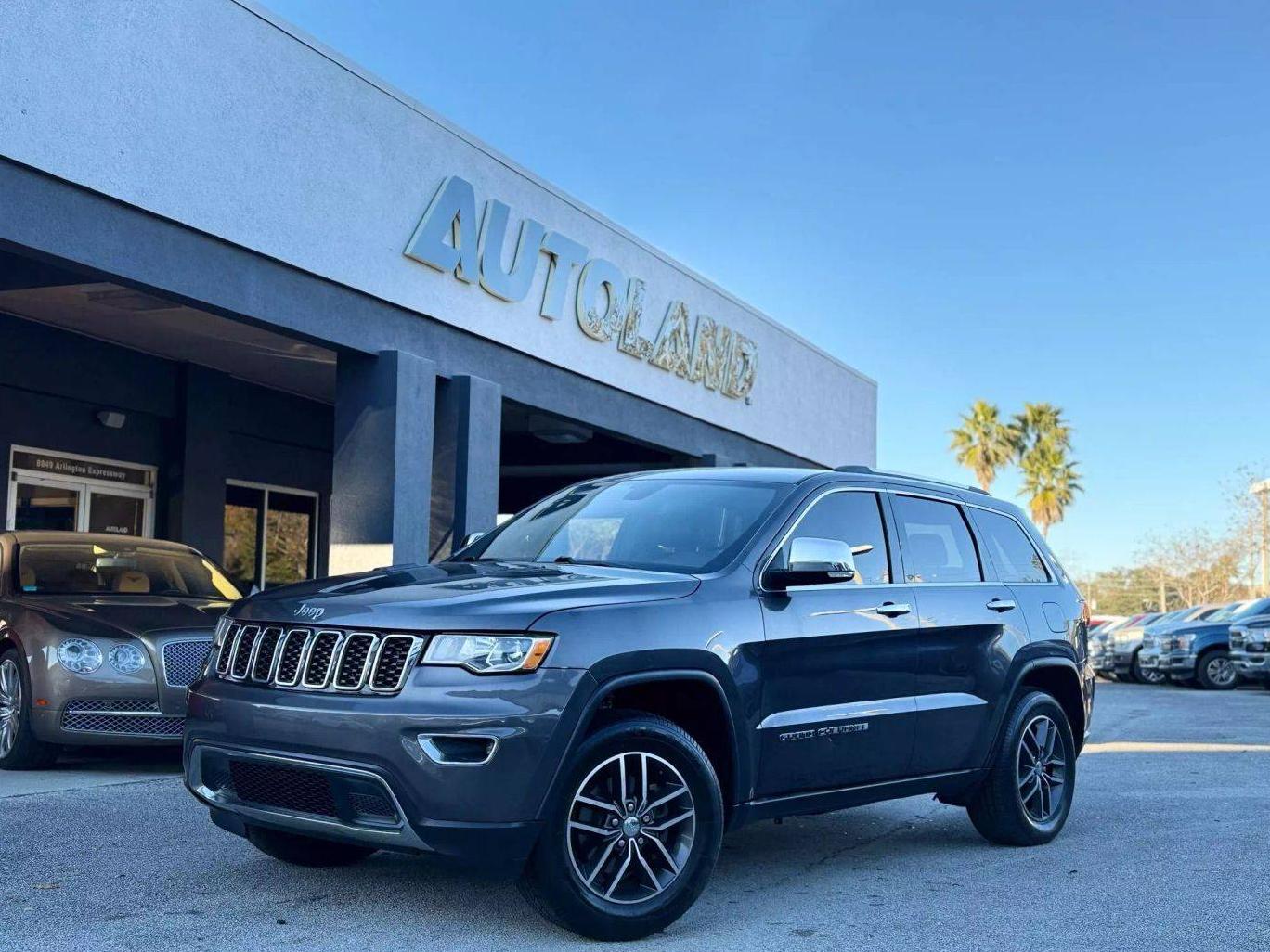 JEEP GRAND CHEROKEE 2018 1C4RJEBG6JC480203 image